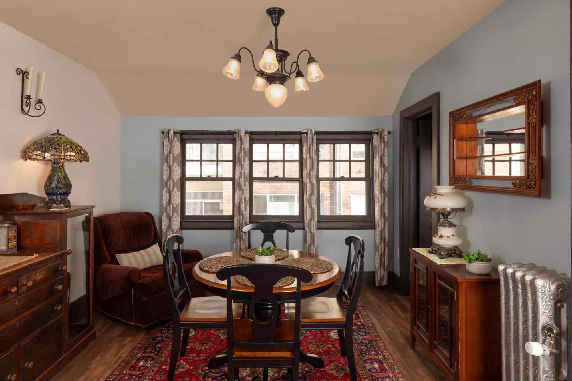 Bed and Breakfast 300 Clifton Minneapolis Zewnętrze zdjęcie